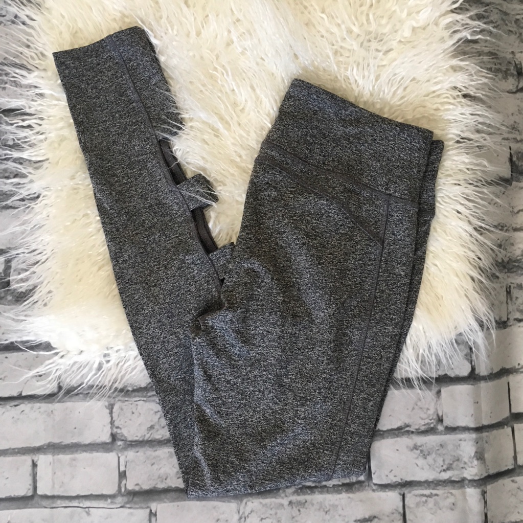 Cutout Leggings Gray Yoga Medium